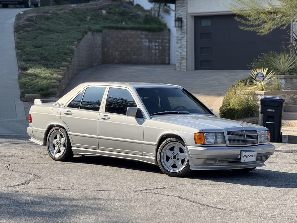 1985 Mercedes-Benz 190E - Image 14 of 31