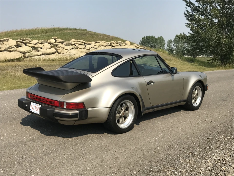 1985 Porsche 911 Carrera 3.2 - Image 11 of 31