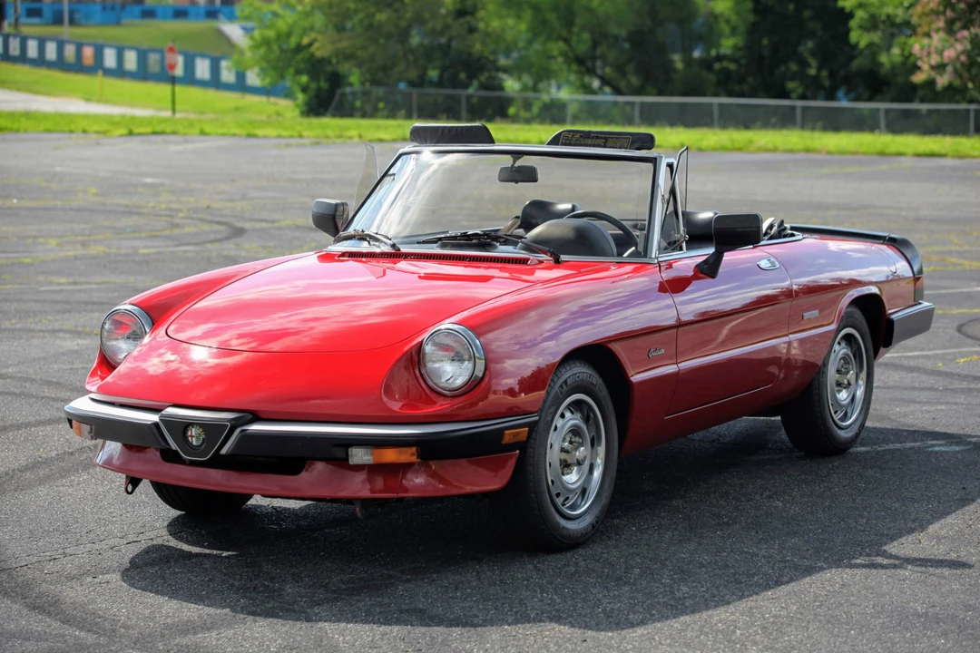 1986 Alfa Romeo Series 3 - Image 2 of 31