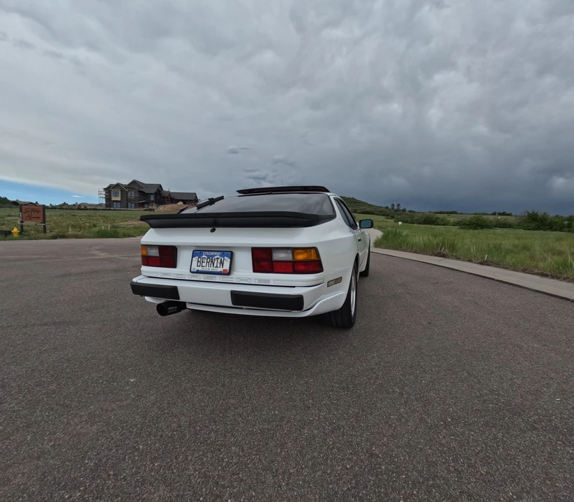 1986 Porsche 944 - Image 8 of 31