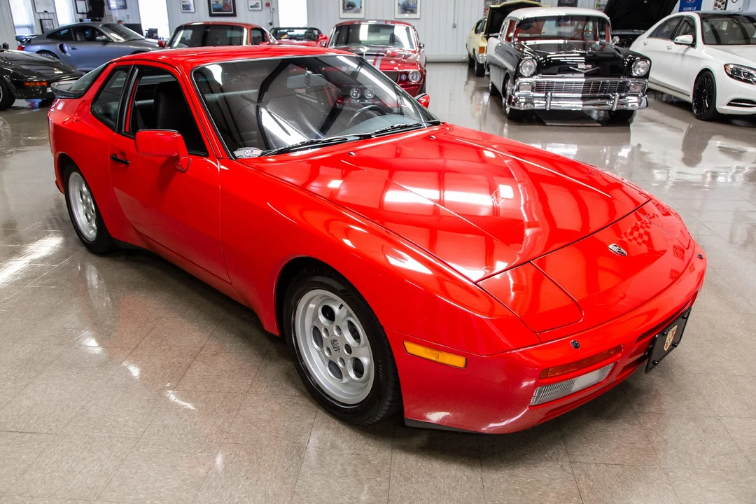 1986 Porsche 944 Turbo - Image 9 of 31