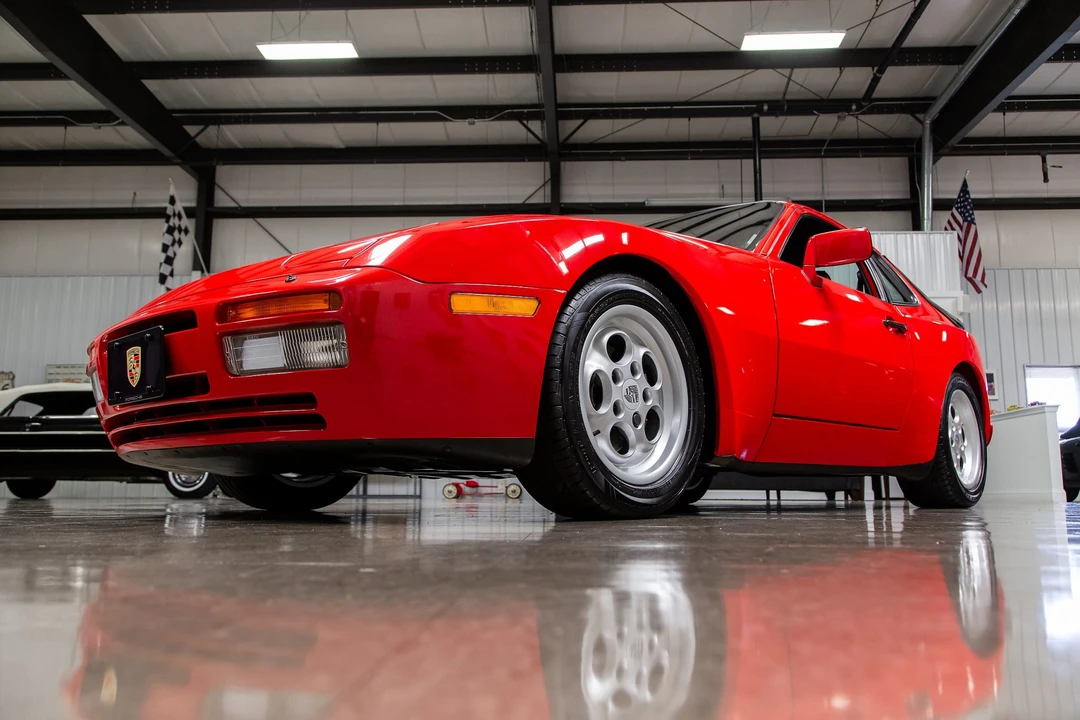 1986 Porsche 944 Turbo - Image 12 of 31