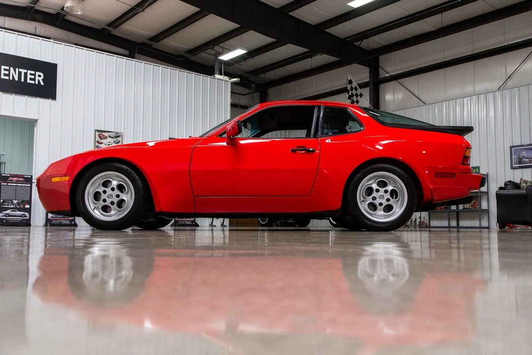 1986 Porsche 944 Turbo - Image 20 of 31