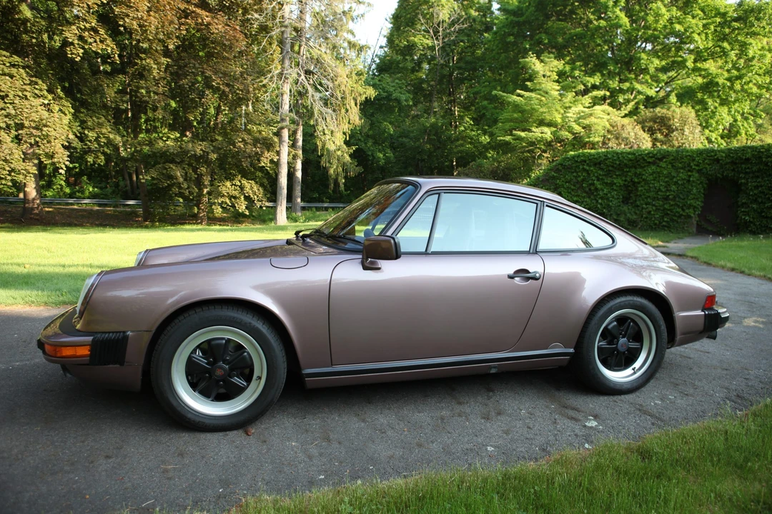 1987 Porsche 911 Carrera 3.2 - Image 30 of 31