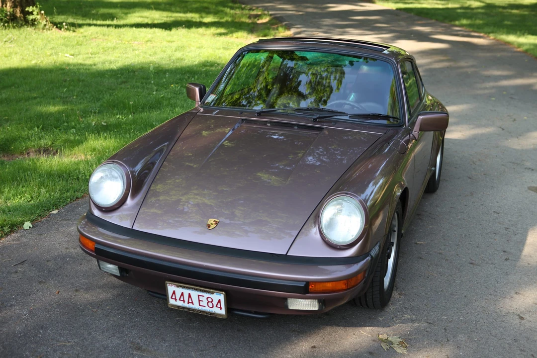 1987 Porsche 911 Carrera 3.2 - Image 2 of 31