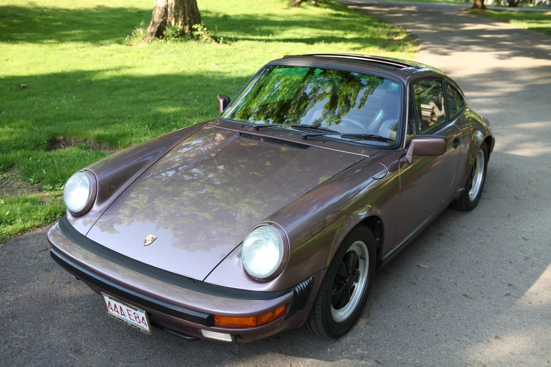 1987 Porsche 911 Carrera 3.2 - Image 7 of 31