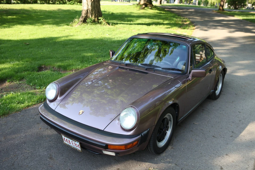1987 Porsche 911 Carrera 3.2 - Image 8 of 31