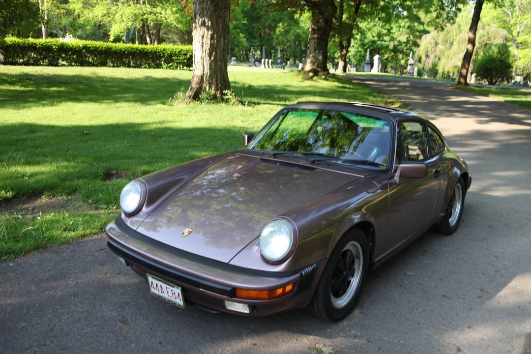 1987 Porsche 911 Carrera 3.2 - Image 9 of 31