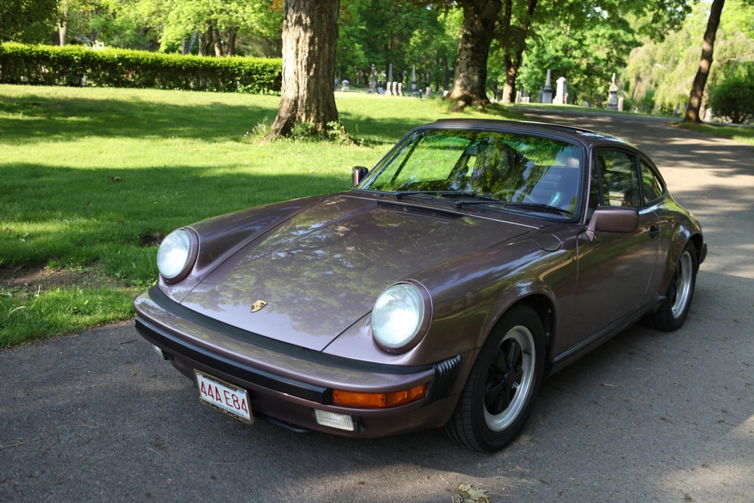 1987 Porsche 911 Carrera 3.2 - Image 10 of 31