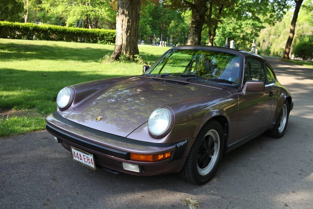 1987 Porsche 911 Carrera 3.2 - Image 11 of 31