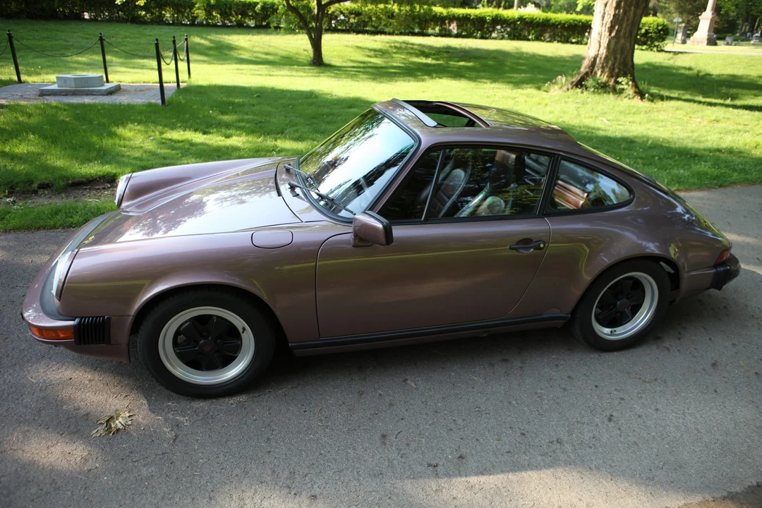 1987 Porsche 911 Carrera 3.2 - Image 29 of 31