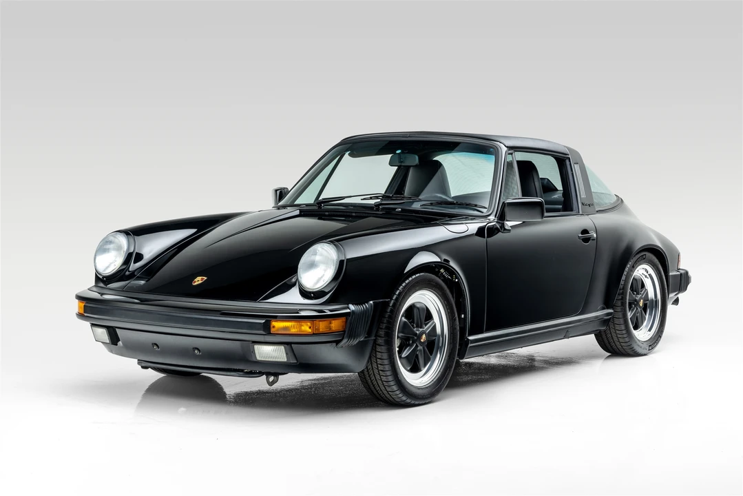 1987 Porsche 911 Carrera 3.2 - Image 2 of 31