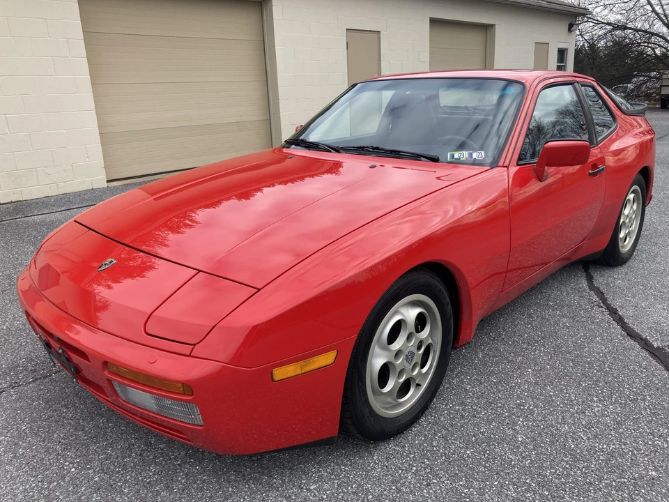 1987 Porsche 944 Turbo - Image 11 of 31