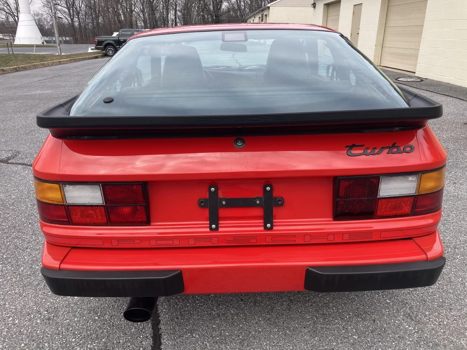 1987 Porsche 944 Turbo - Image 14 of 31