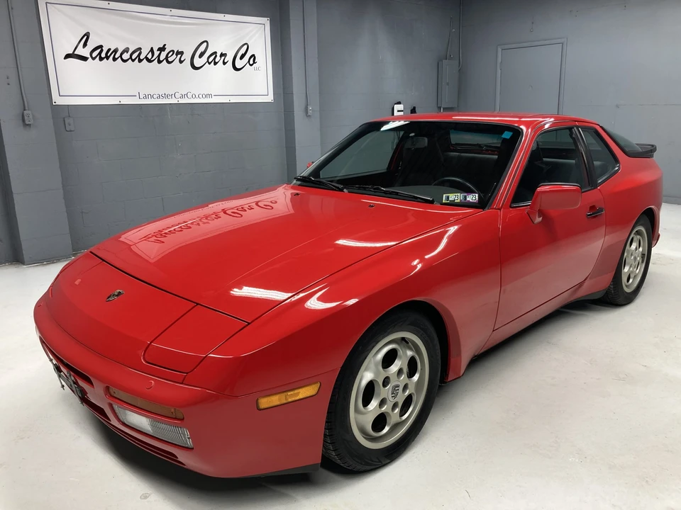 1987 Porsche 944 Turbo - Image 2 of 31