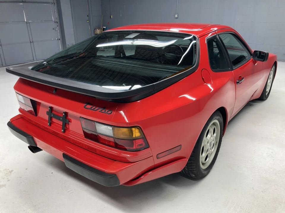 1987 Porsche 944 Turbo - Image 6 of 31