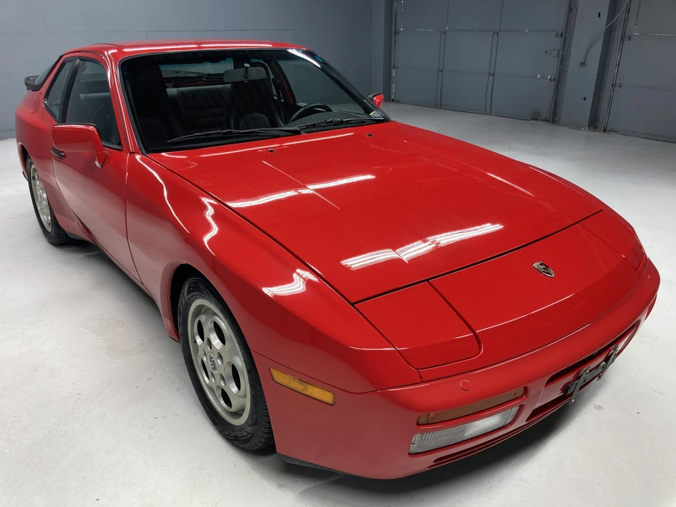 1987 Porsche 944 Turbo - Image 8 of 31