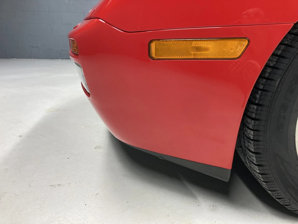 1987 Porsche 944 Turbo - Image 25 of 31