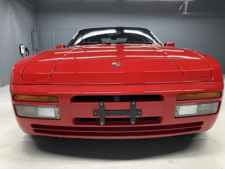 1987 Porsche 944 Turbo - Image 9 of 31
