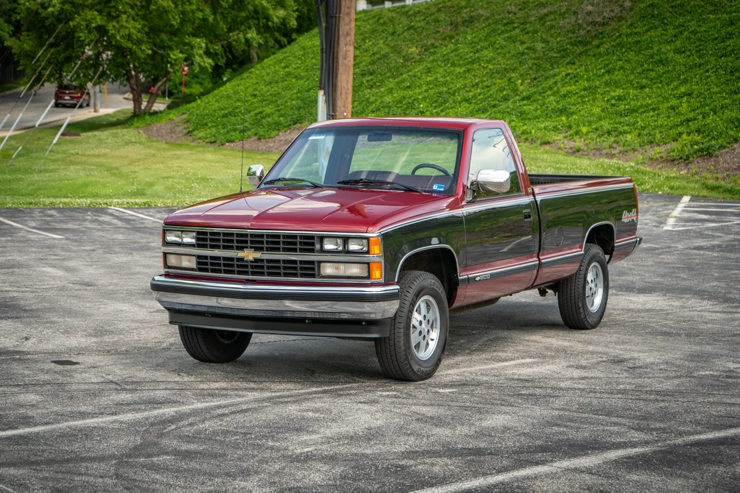1988 Chevrolet C/K 4th Gen - Image 4 of 31