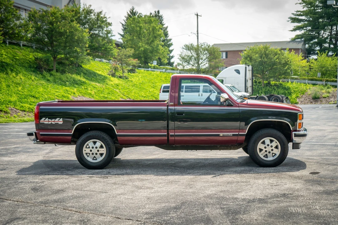 1988 Chevrolet C/K 4th Gen - Image 18 of 31