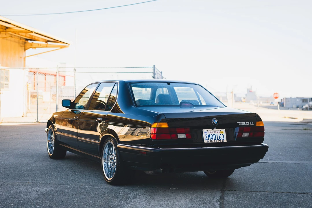 1989 BMW E32 7 Series - Image 20 of 31
