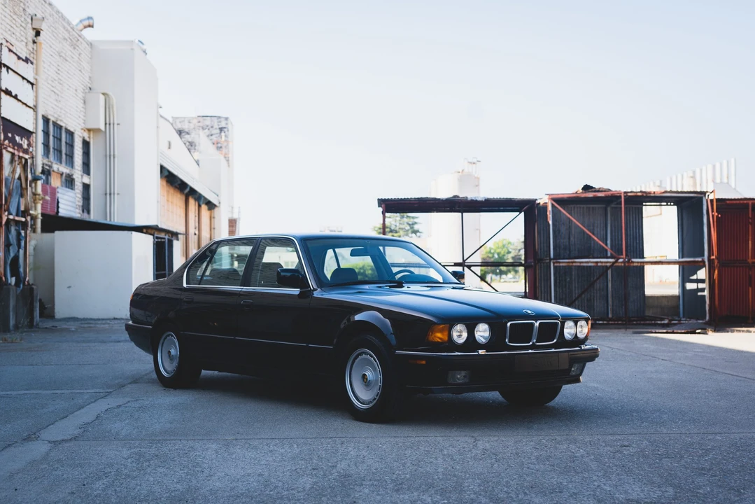 1989 BMW E32 7 Series - Image 30 of 31