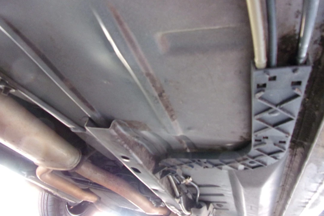 1989 Ford Thunderbird 10th Gen - Image 7 of 8