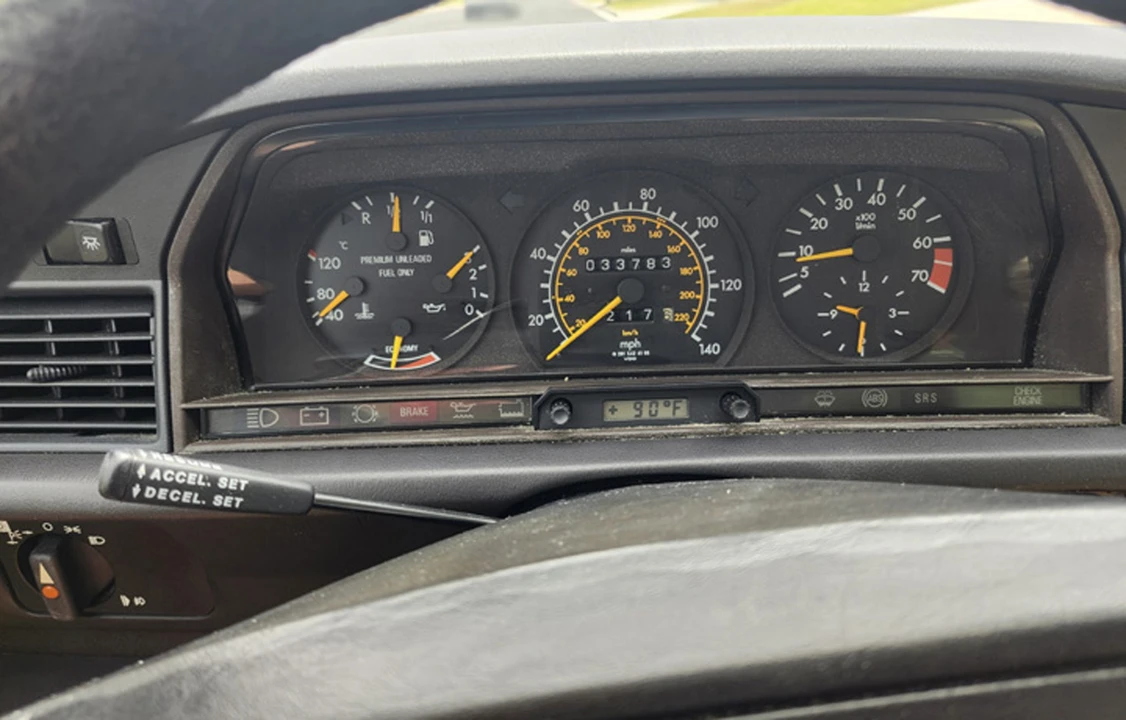 1989 Mercedes-Benz 190E - Image 29 of 31