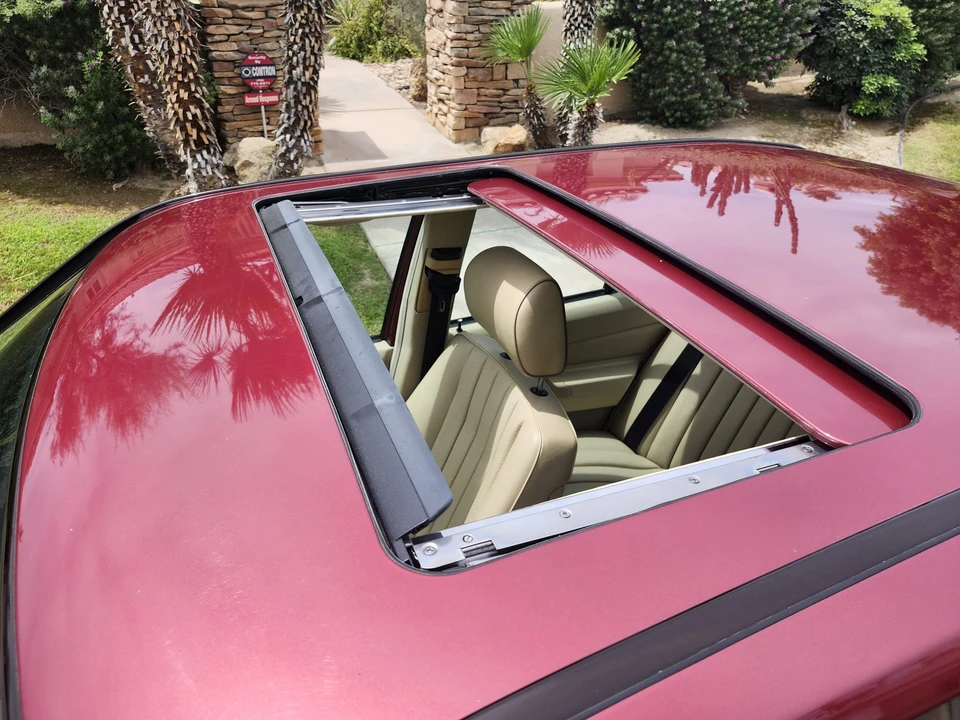 1989 Mercedes-Benz 190E - Image 22 of 31