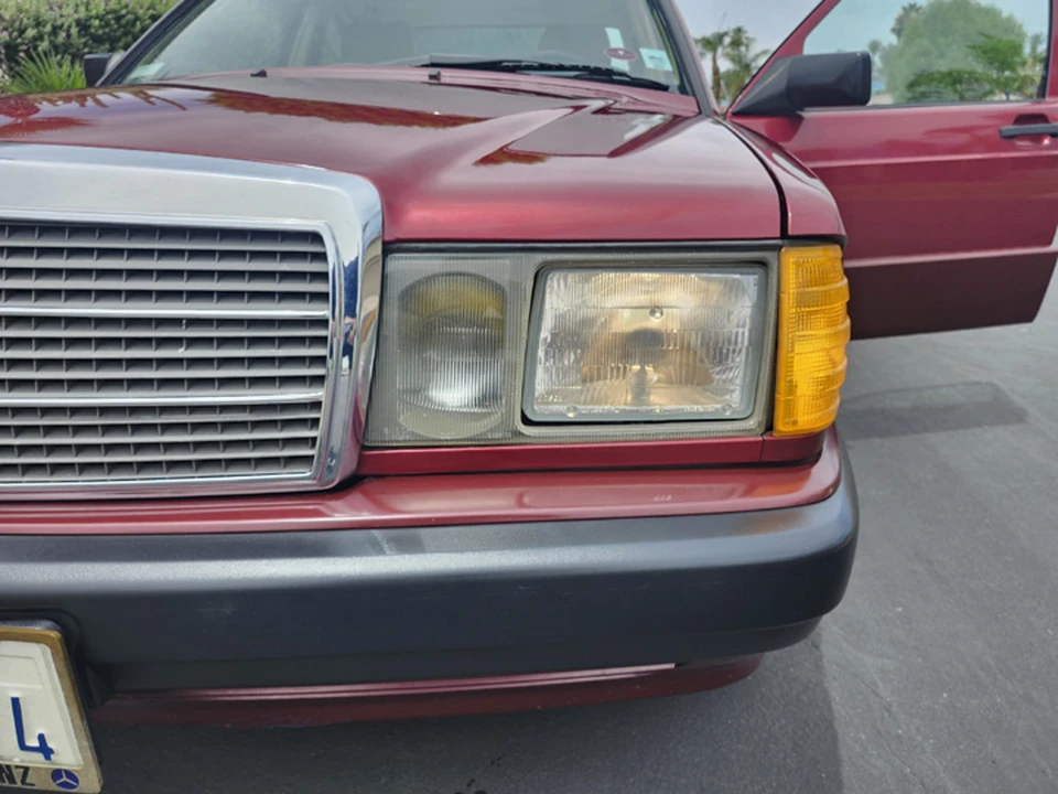 1989 Mercedes-Benz 190E - Image 13 of 31