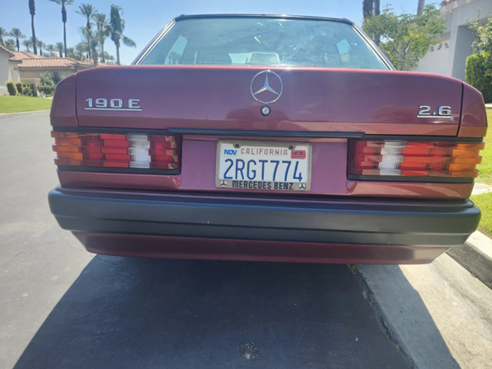 1989 Mercedes-Benz 190E - Image 8 of 31
