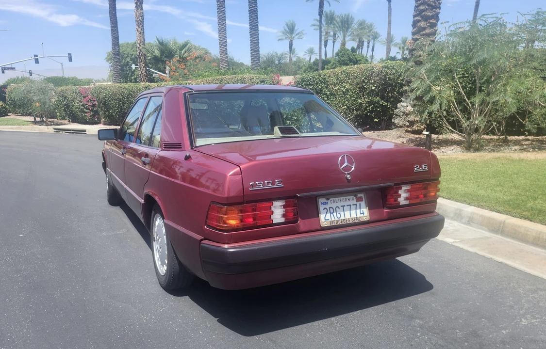 1989 Mercedes-Benz 190E - Image 9 of 31