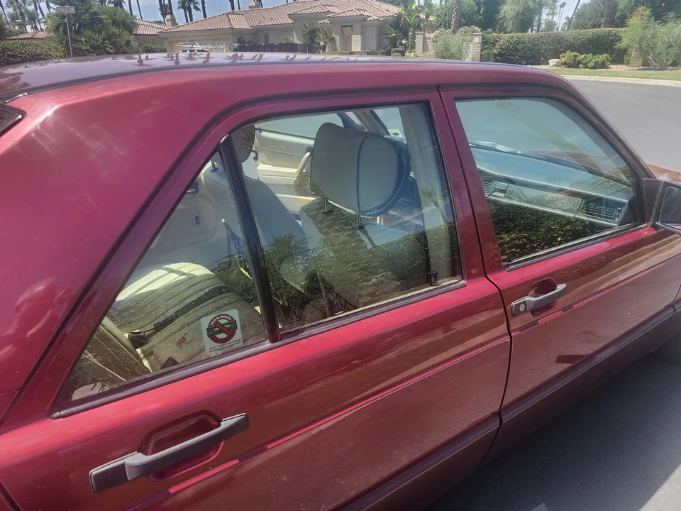 1989 Mercedes-Benz 190E - Image 18 of 31