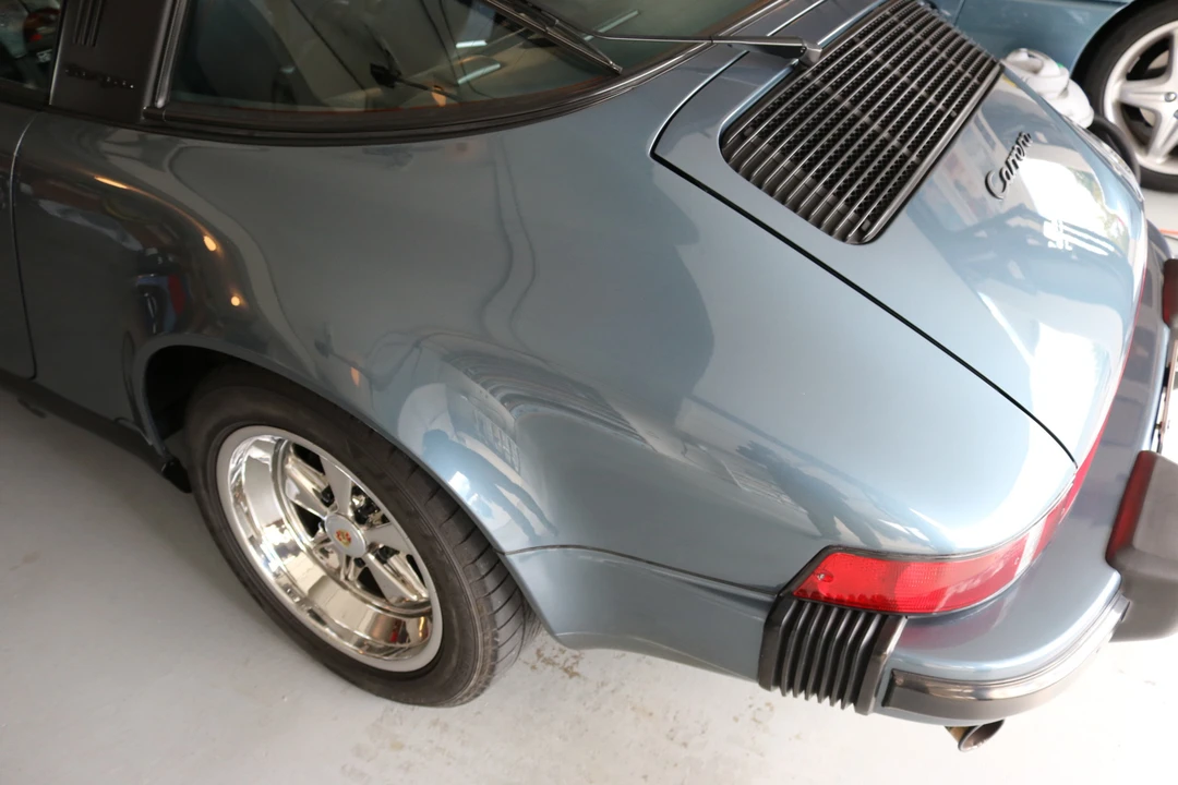 1989 Porsche 911 Carrera 3.2 - Image 24 of 31