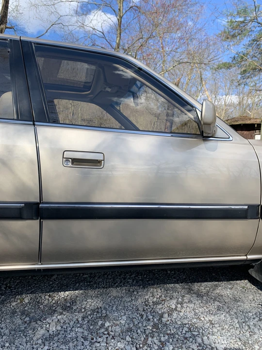 1990 Acura Legend 1st Gen - Image 19 of 31