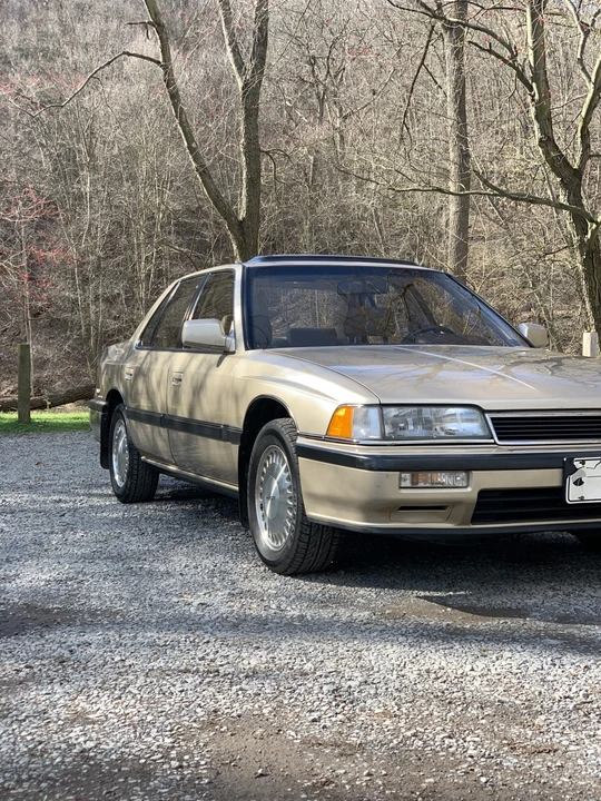 1990 Acura Legend 1st Gen - Image 10 of 31