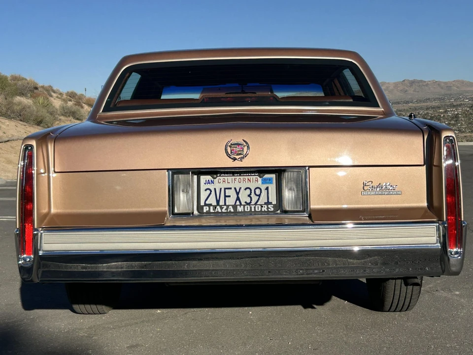 1990 Cadillac DeVille 7th Gen - Image 6 of 31