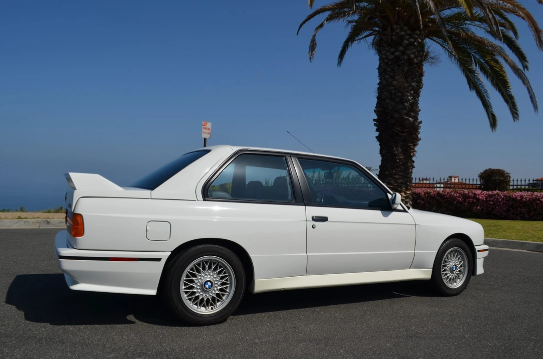 1991 BMW E30 M3 - Image 24 of 31