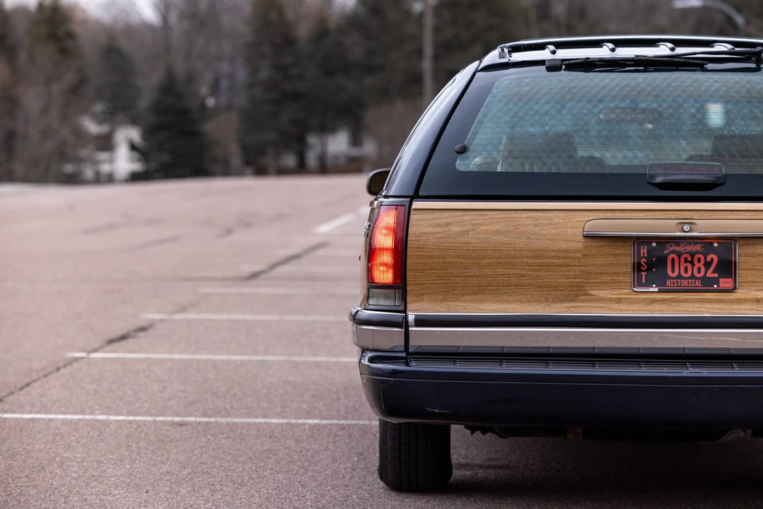 1991 Buick Roadmaster - Image 24 of 31