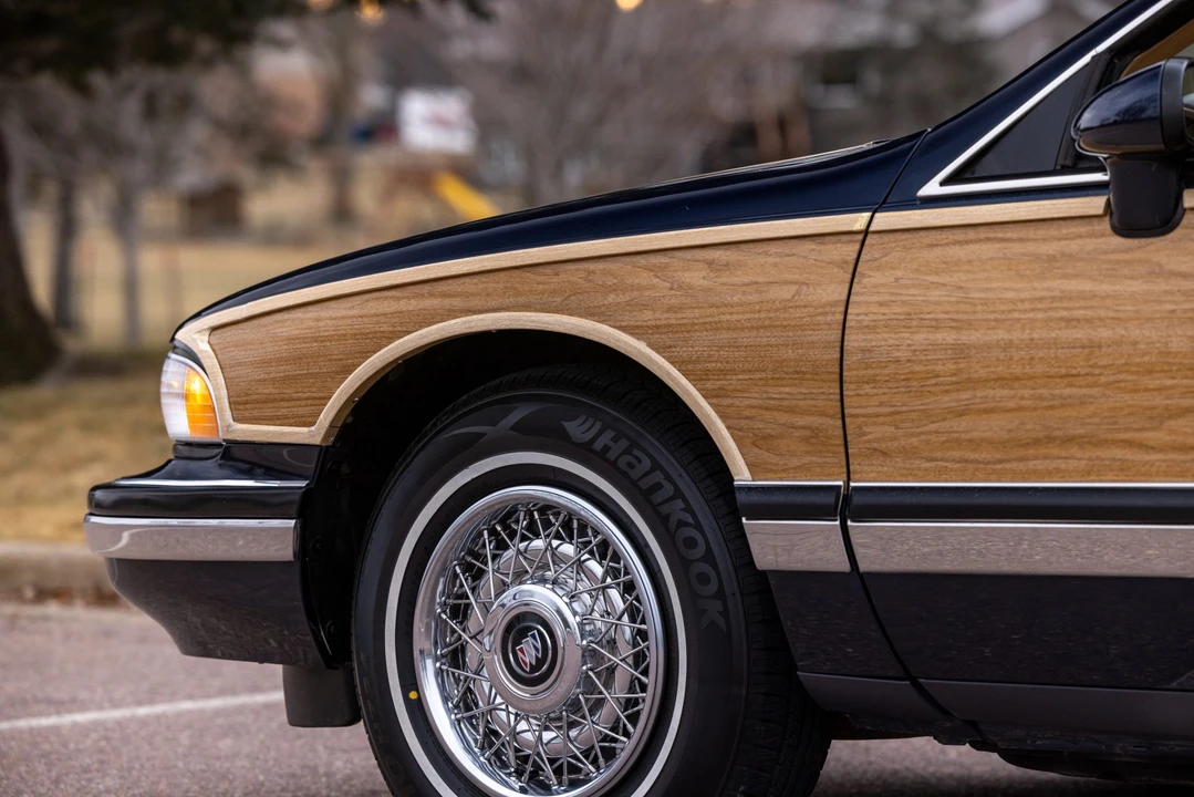 1991 Buick Roadmaster - Image 16 of 31