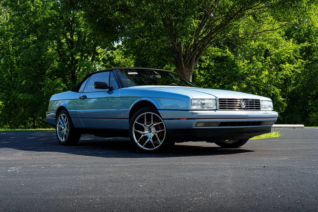 1991 Cadillac Allante - Image 22 of 31