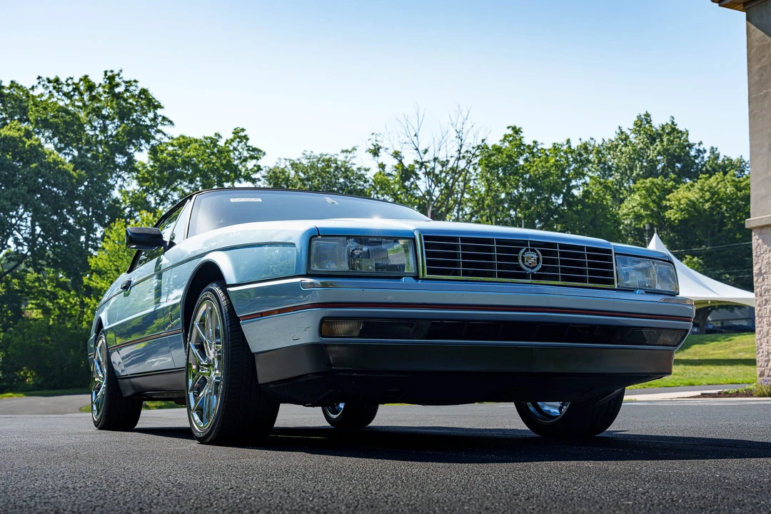 1991 Cadillac Allante - Image 27 of 31