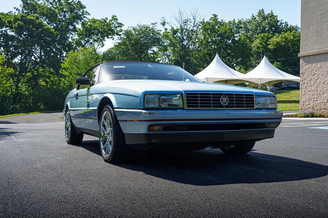 1991 Cadillac Allante - Image 26 of 31
