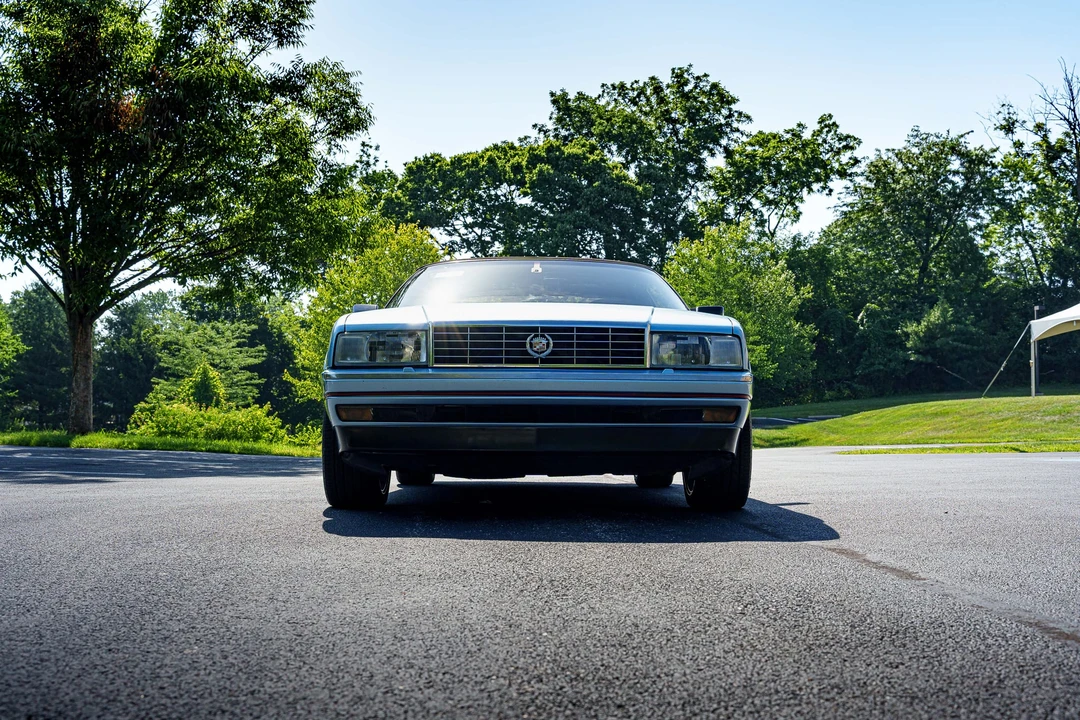 1991 Cadillac Allante - Image 28 of 31