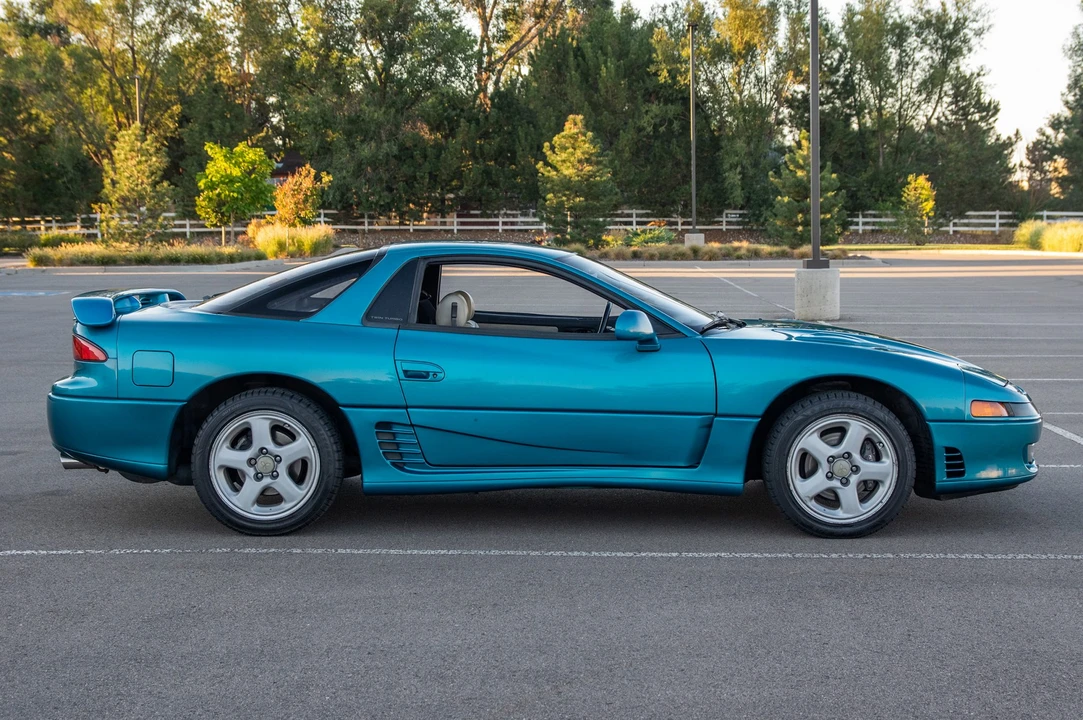 1991 Mitsubishi 3000GT Series 1 - Image 12 of 31