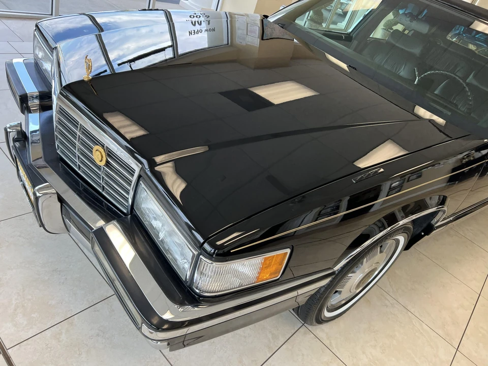 1992 Cadillac DeVille 7th Gen - Image 28 of 31