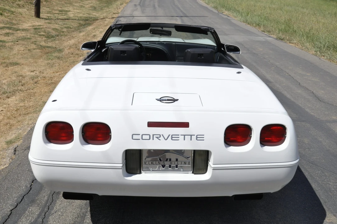 1992 Chevrolet Corvette C4 - Image 12 of 31