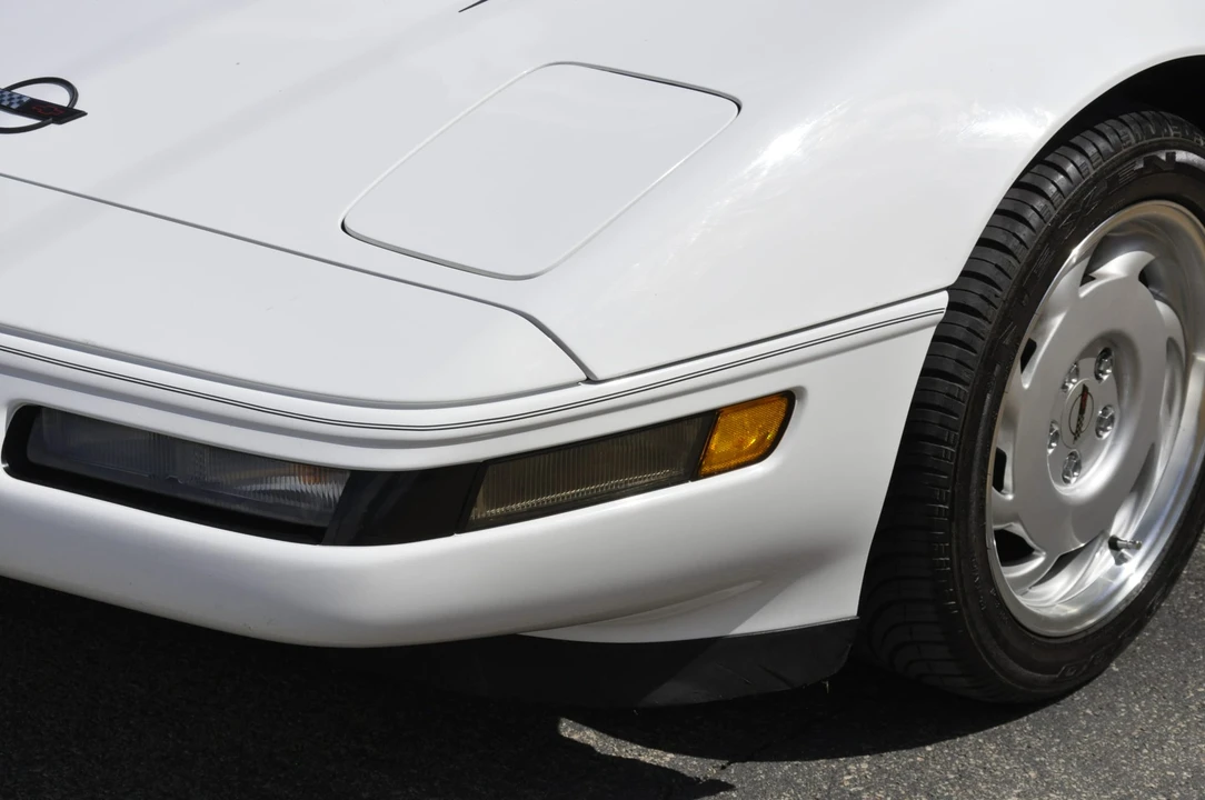 1992 Chevrolet Corvette C4 - Image 29 of 31