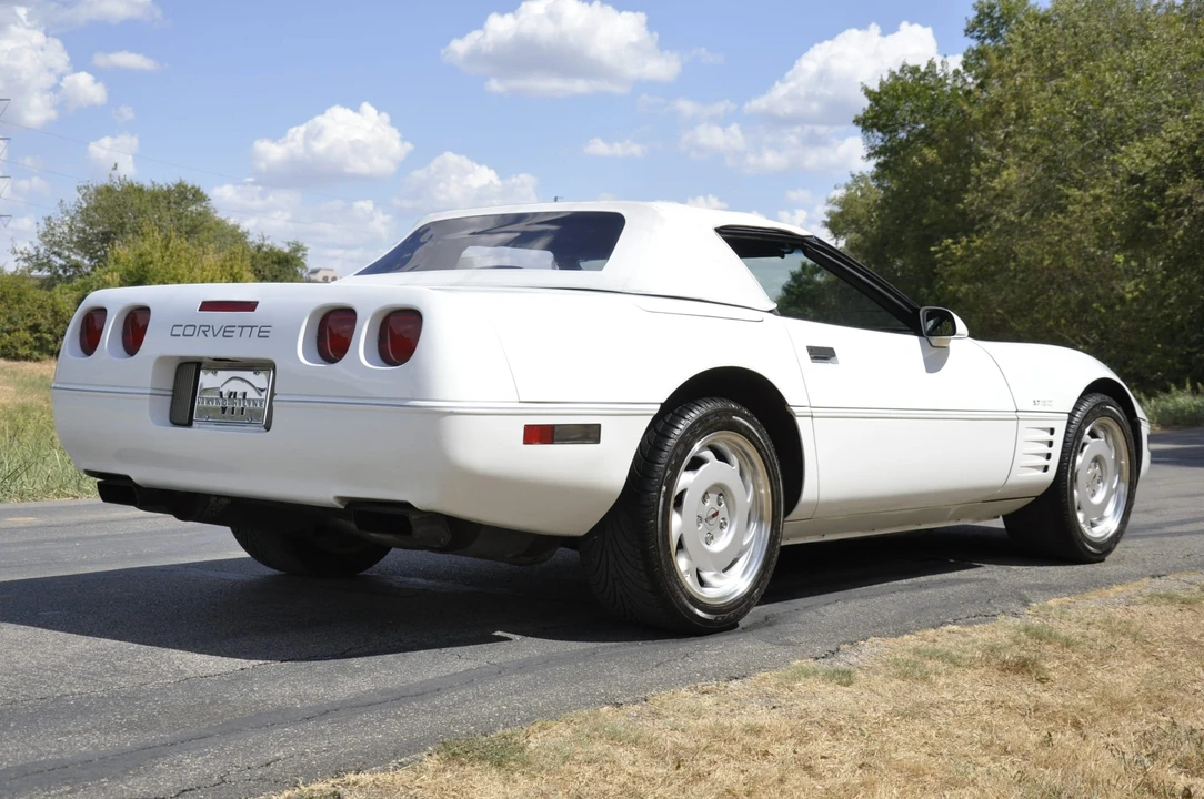 1992 Chevrolet Corvette C4 - Image 21 of 31